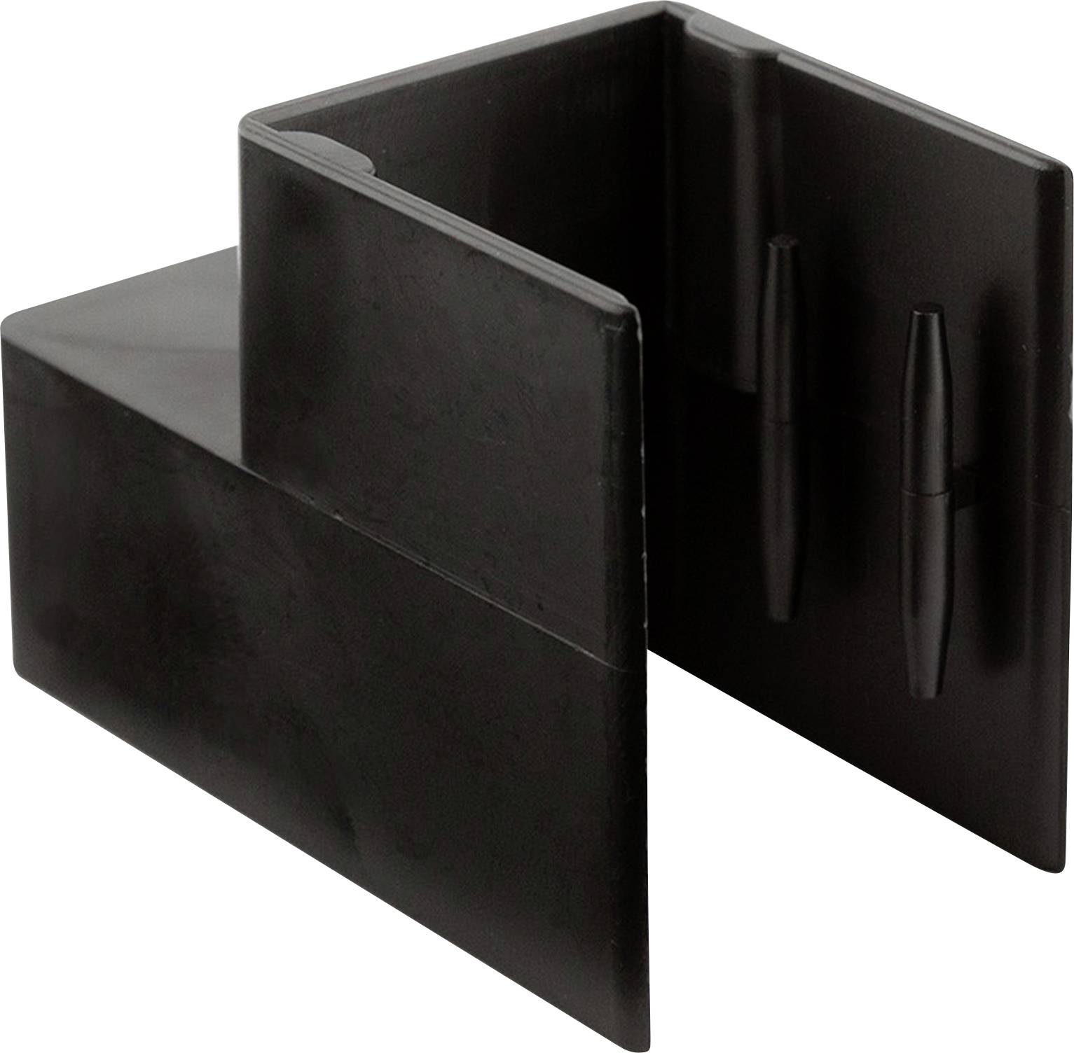 Schwarzer, dreieckiger Plastikhalter mit zwei vertikalen Schlitzen, zur Aufbewahrung von kleinen Objekten wie Stiften oder Briefen.