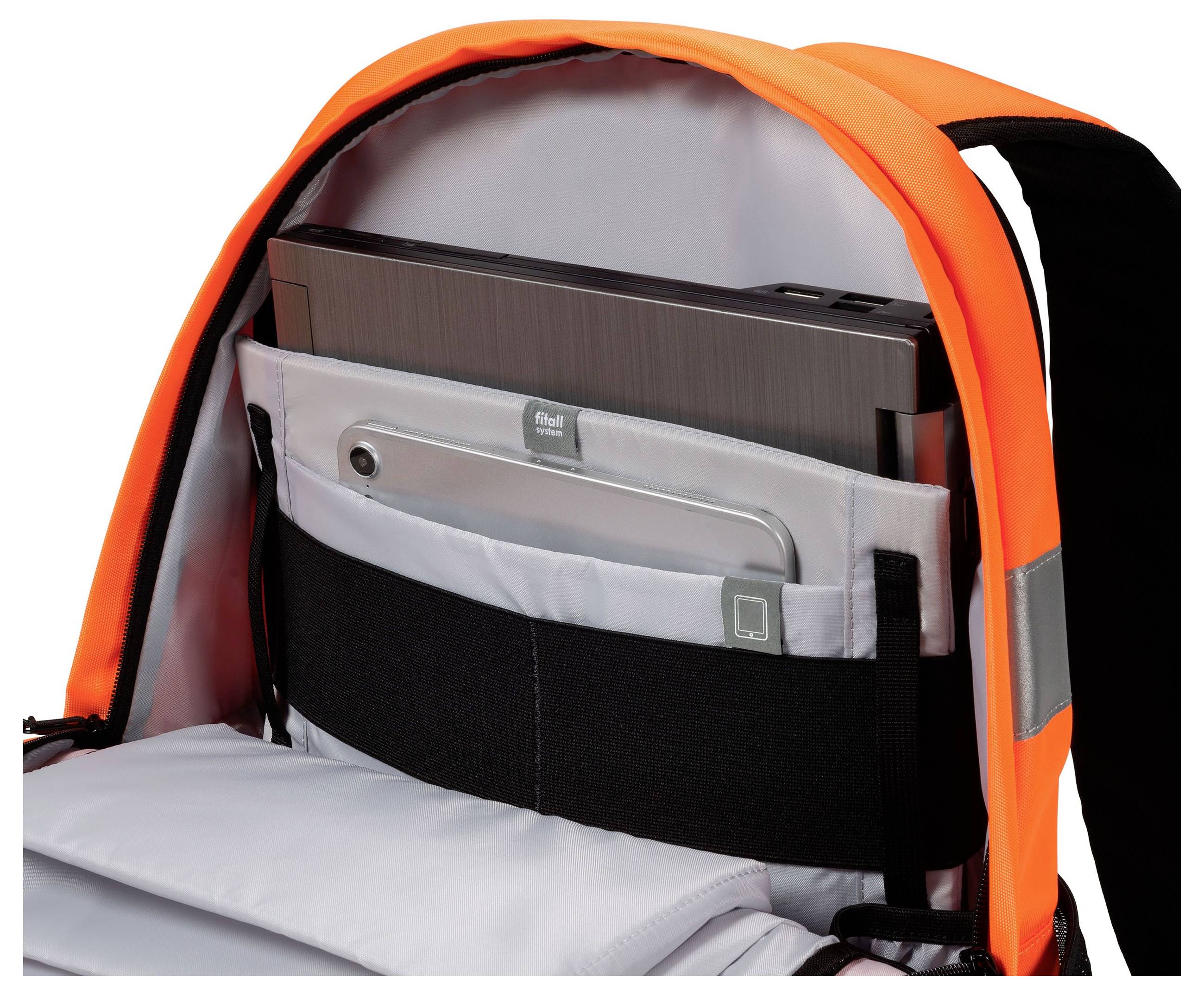 Ein geöffneter Rucksack mit hellorangefarbenem Innenfutter zeigt ein Laptop und ein Tablet in separaten Innentaschen.