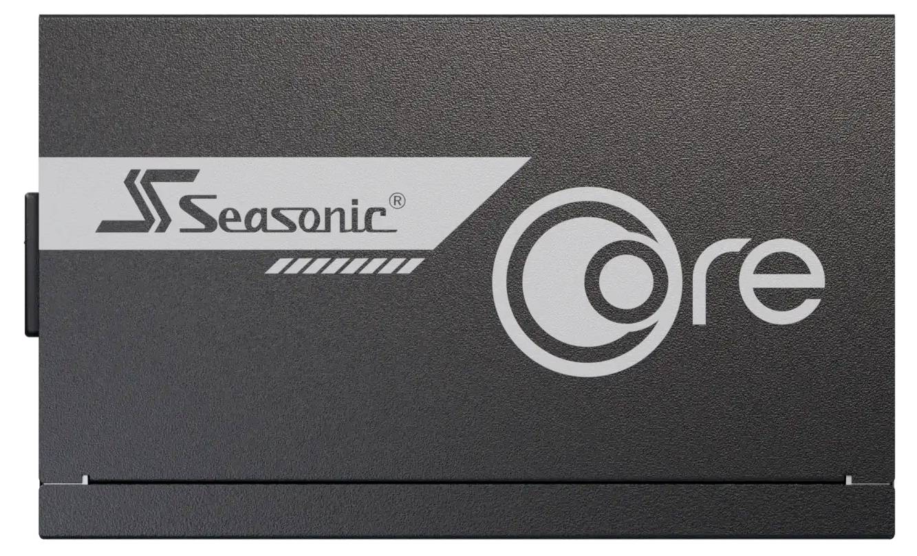 Schwarzes Netzteil von Seasonic mit weißem Logo und Schriftzug 'Core'.