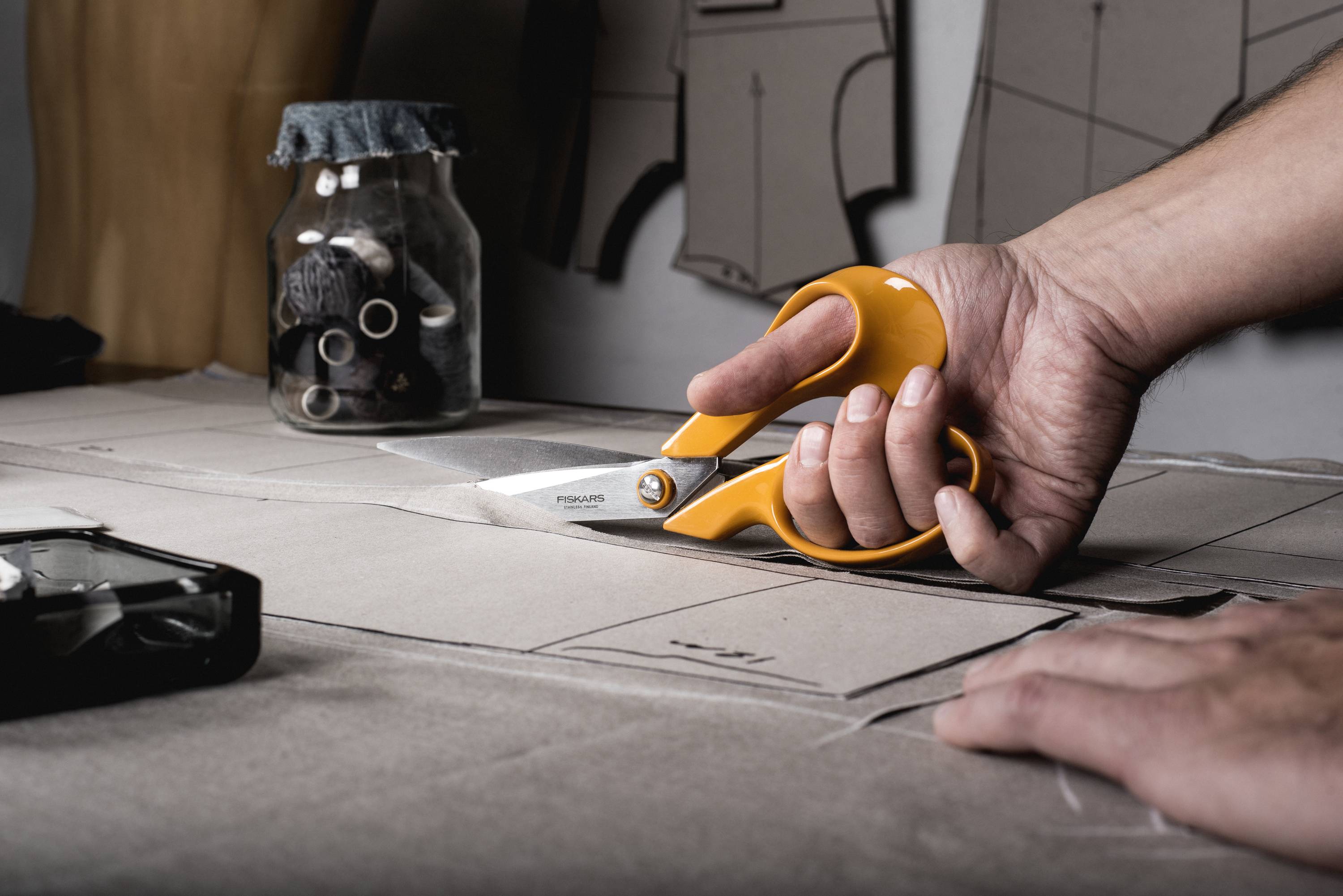 Fiskars 1005145 Stoffschere Rechtshänder 270 mm Orange