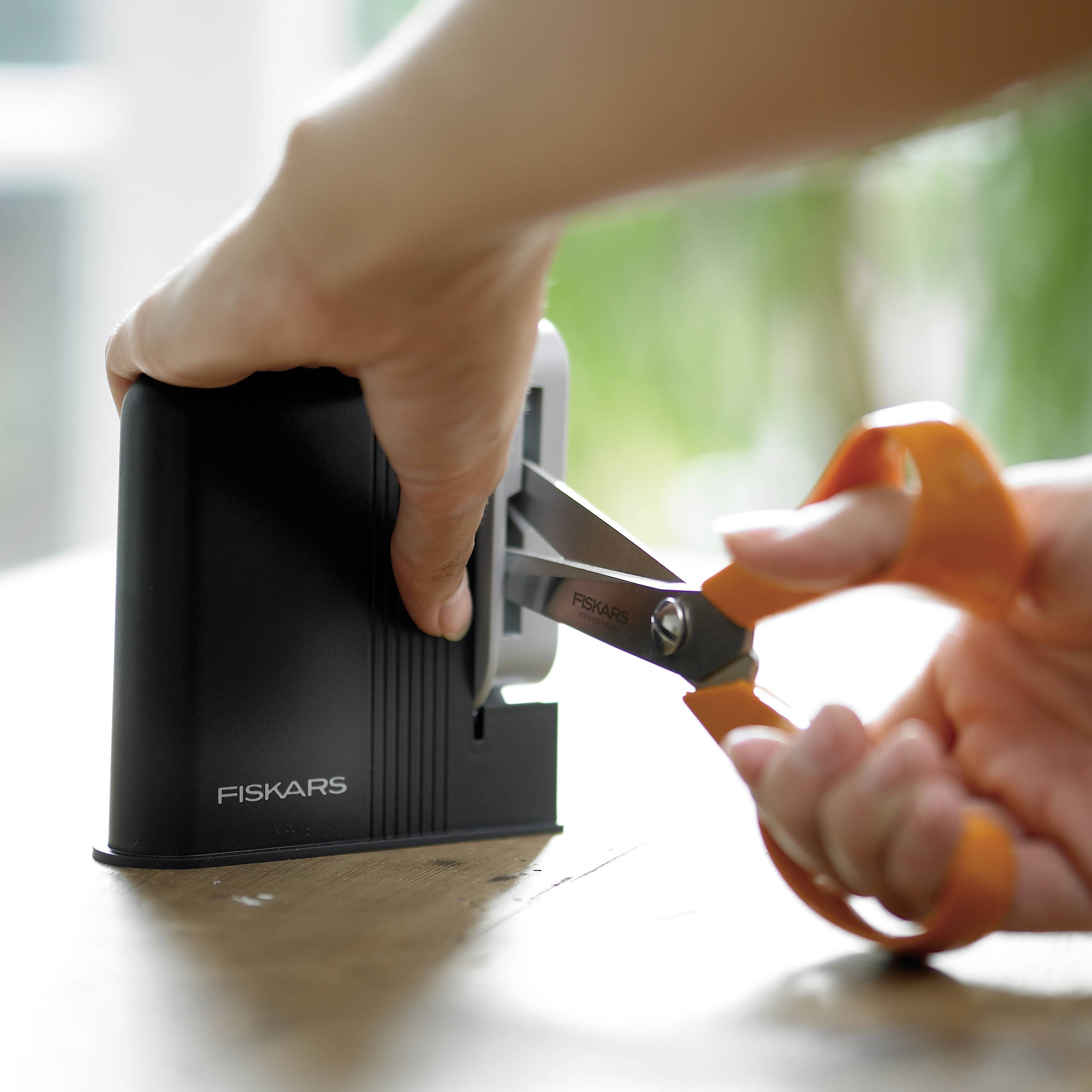 Fiskars 1000812 Scherenschleifer