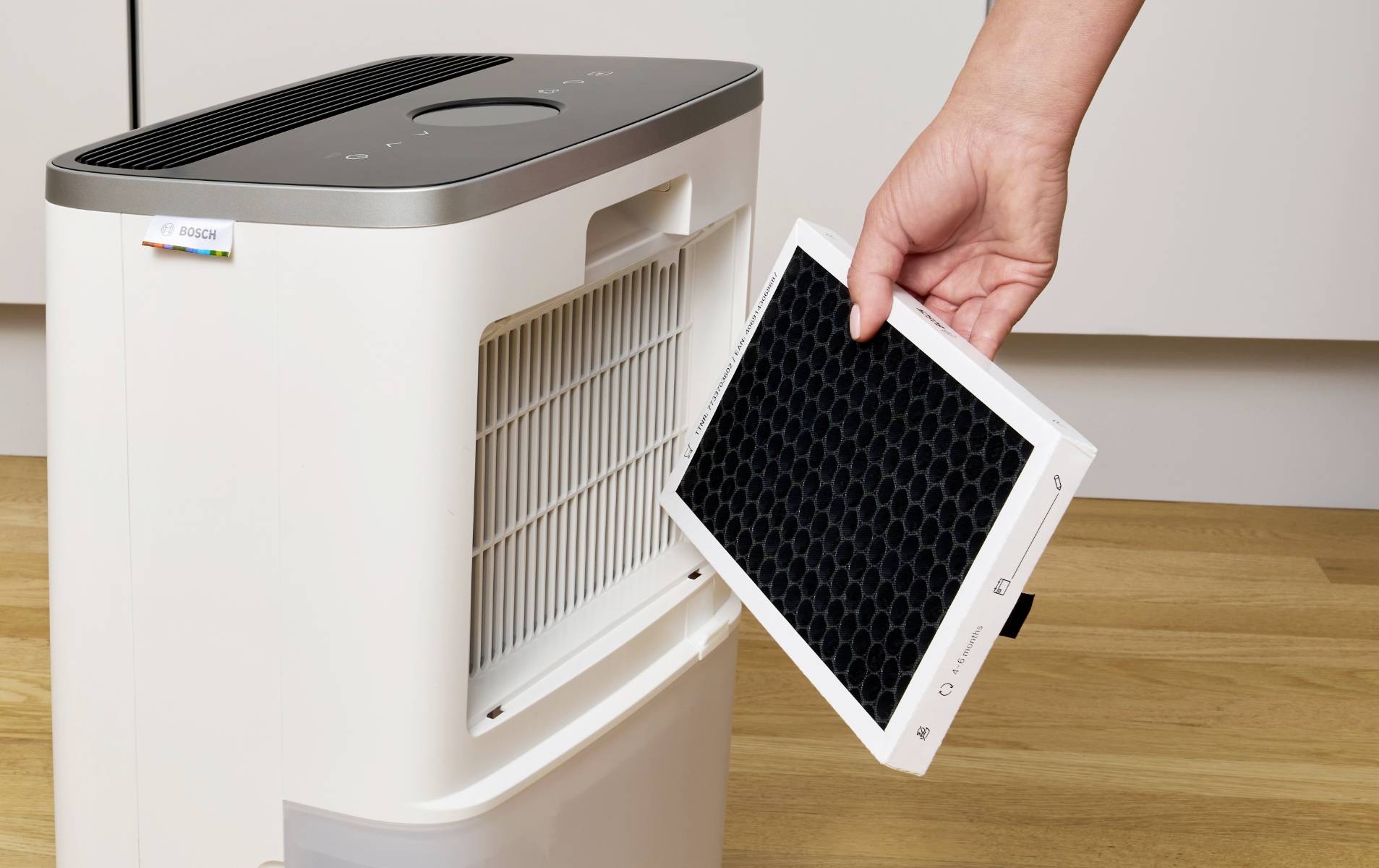 Bosch Home Comfort Dry 4000 Luftentfeuchter 75m³ Weiß