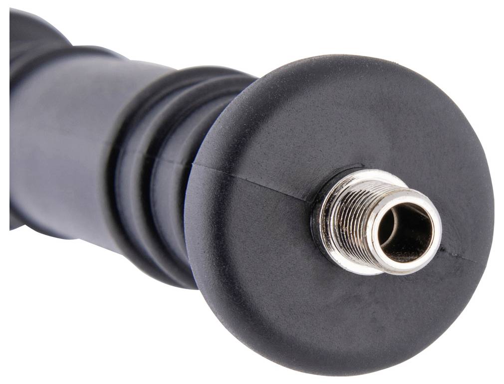 Eine Nahaufnahme eines Metallrohr-Endes mit Schraubverbindungsgewinde, das sein industrielles Design und konstruktives Detail hervorhebt.