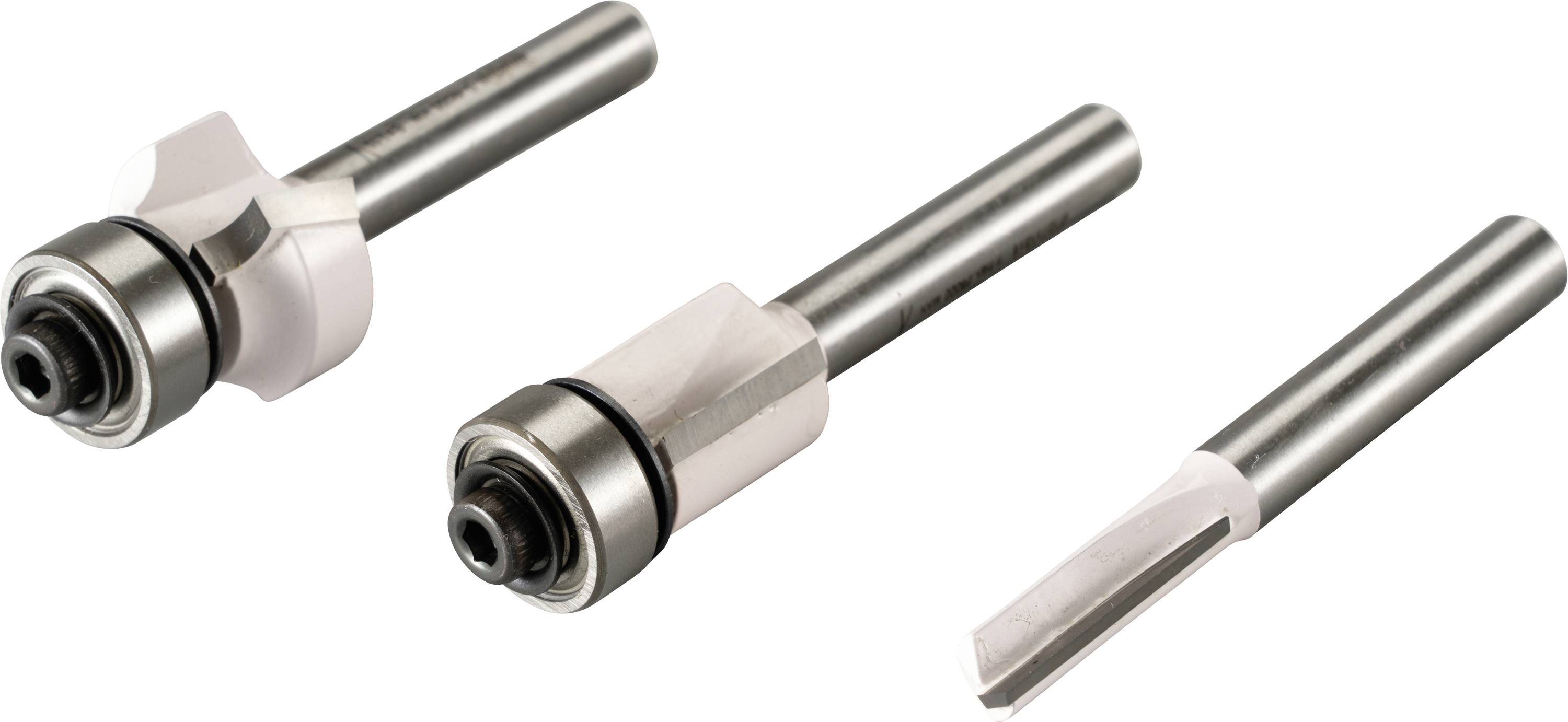 Drei Metallfräser mit unterschiedlichen Formen und Schneidflächen für Holzbearbeitung.