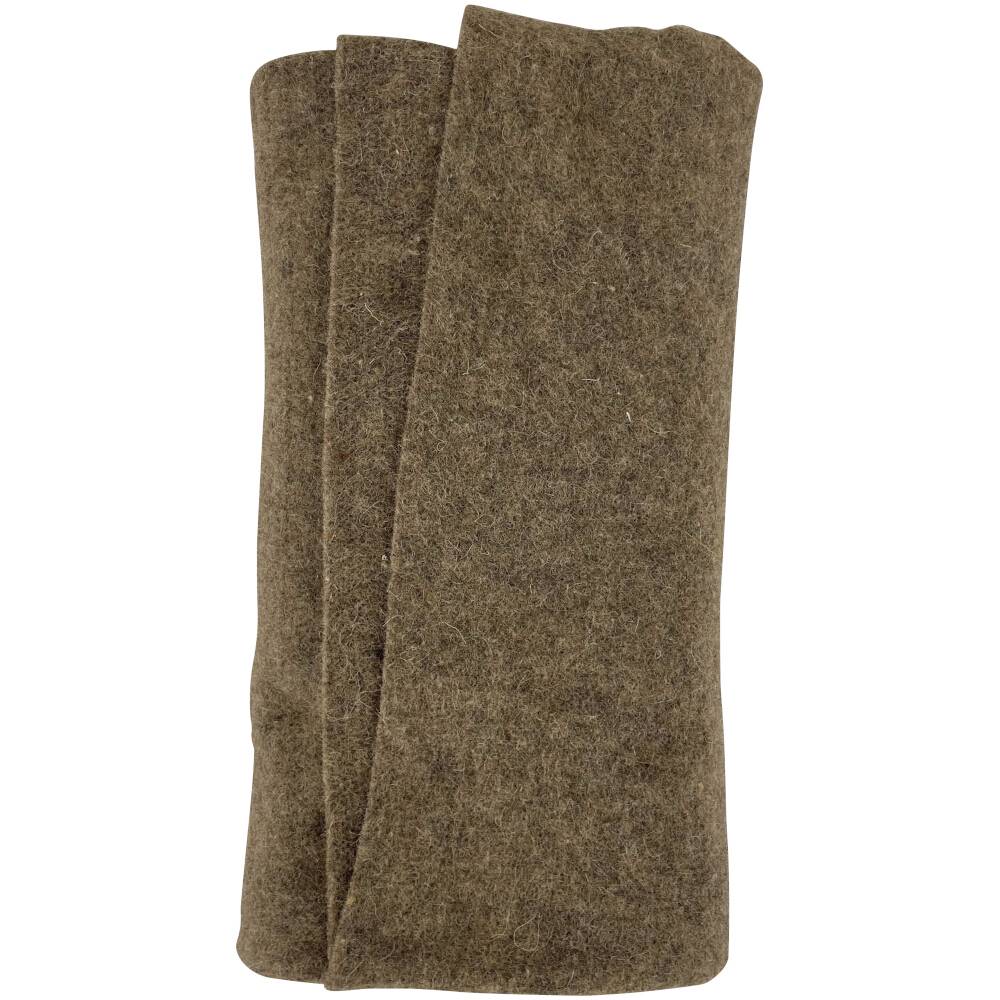 Ein gefalteter, brauner Filzstoff, ohne sichtbare Muster oder Markierungen, liegt übereinander.