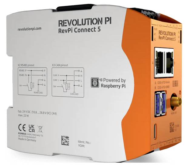 Ein 'RevPi Connect 5' Modul von Revolution Pi, mit Anschlüssen und technischer Kennzeichnung, Hinweis auf Raspberry Pi Kompatibilität.