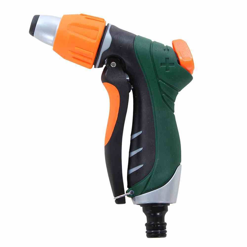 Eine grüne und orangefarbene Gartensprühdüse, seitlich abgebildet, mit einstellbarem Sprühkopf und ergonomischem Griff.