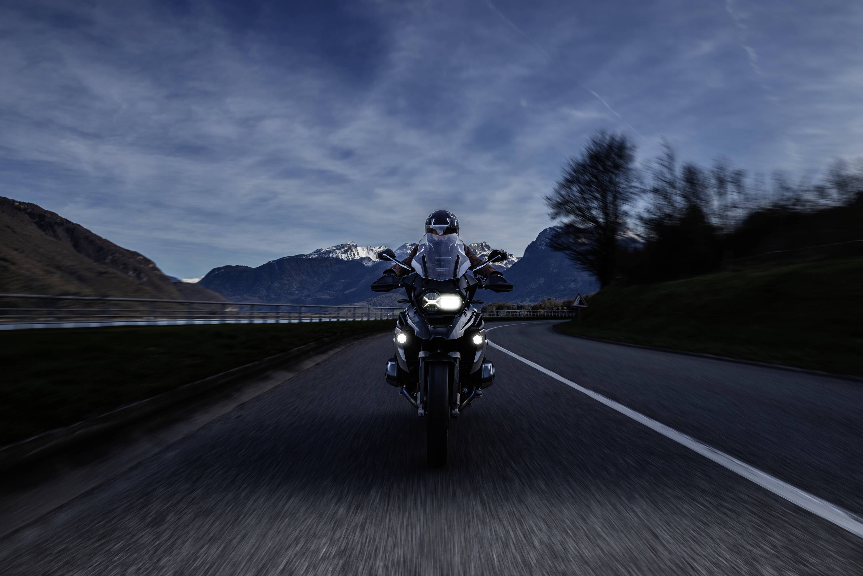 Philips Automotive 11342U60B2X1 LED Leuchtmittel Ultinon Pro6000 H4 12V