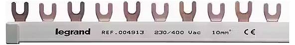 Ein einreihiger Phasenschienenverbinder von Legrand, Modell 004913, für 230/400 V, mit 10 Anschlüssen, 10 mm² Querschnitt.