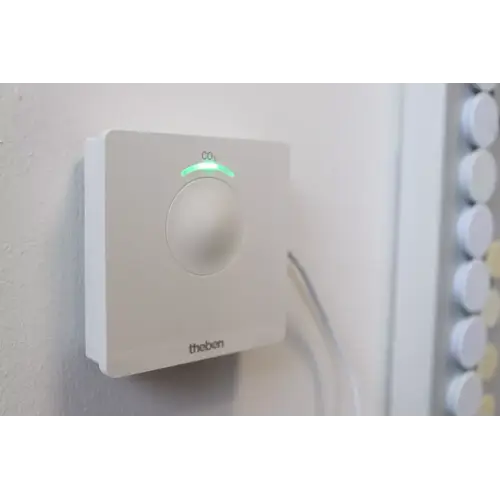 Theben 7169100 CO2-Luftgütesensor/Raumklimaregler Theben 7169100 CO2-Luftgütesensor/Raumklimaregler