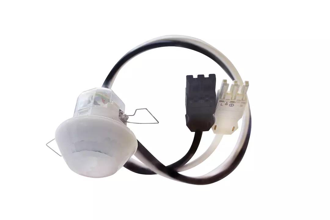 Theben 1030076 Präsenzmelder