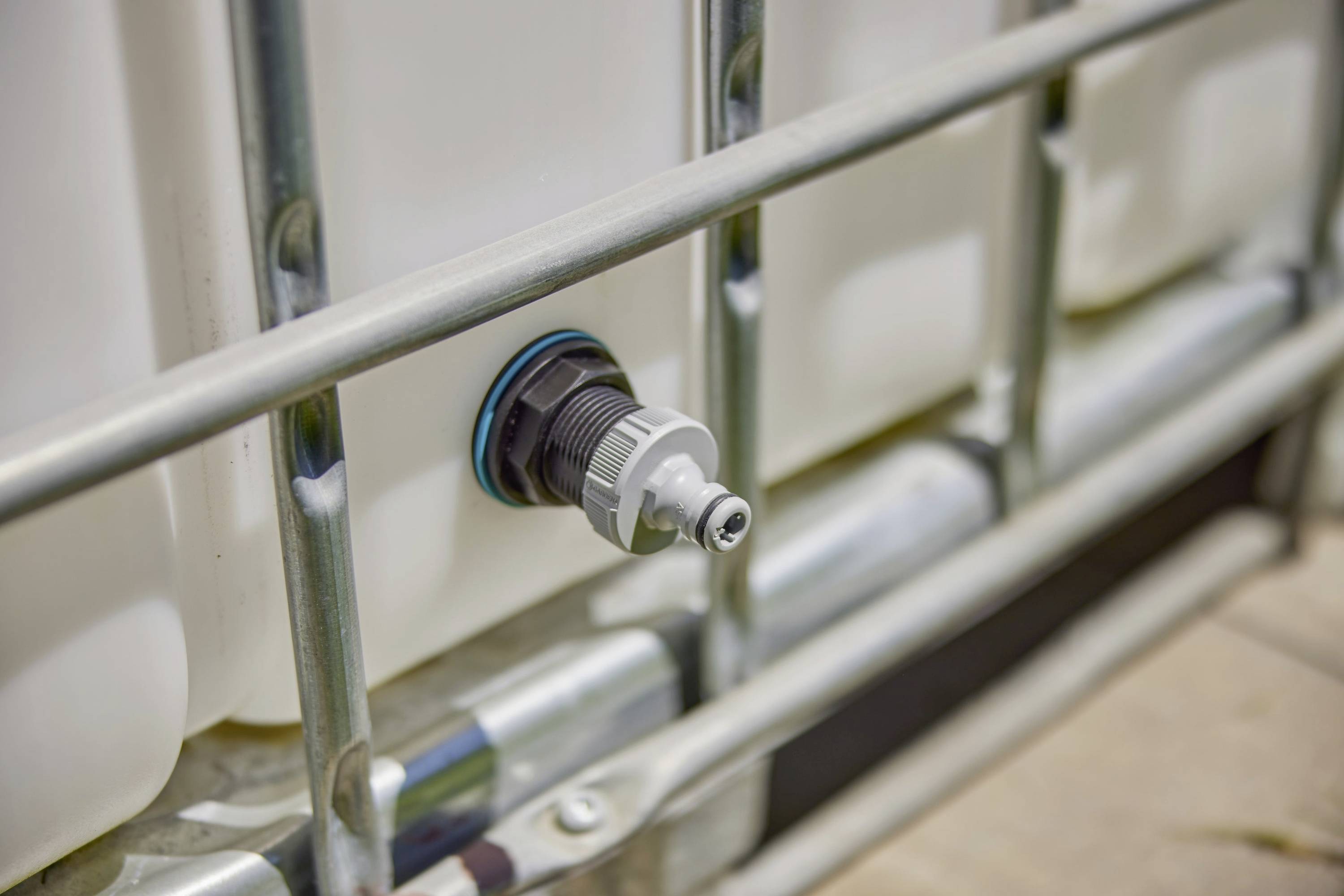 GARDENA 09095-20 Push IN Einsteck-Tankverbinder Verbindungsgerät