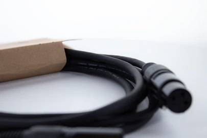 Cordial ED 2 FM XLR Verbindungskabel [1x XLR-Buchse 3 polig - 1x XLR-Stecker 3 polig] 2m Schwarz