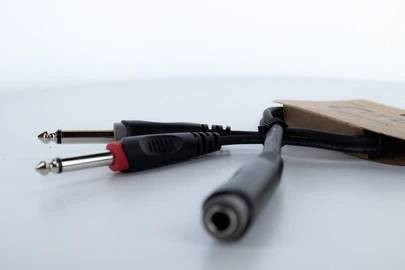 Cordial 14885 Klinke Audio Y-Adapter [1x Klinkenbuchse 6.3mm (stereo) - 2x Klinkenstecker 6.3mm (mono)] 0.30m Schwarz PVC-Mantel