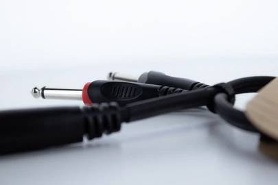 Cordial 14885 Klinke Audio Y-Adapter [1x Klinkenbuchse 6.3mm (stereo) - 2x Klinkenstecker 6.3mm (mono)] 0.30m Schwarz PVC-Mantel