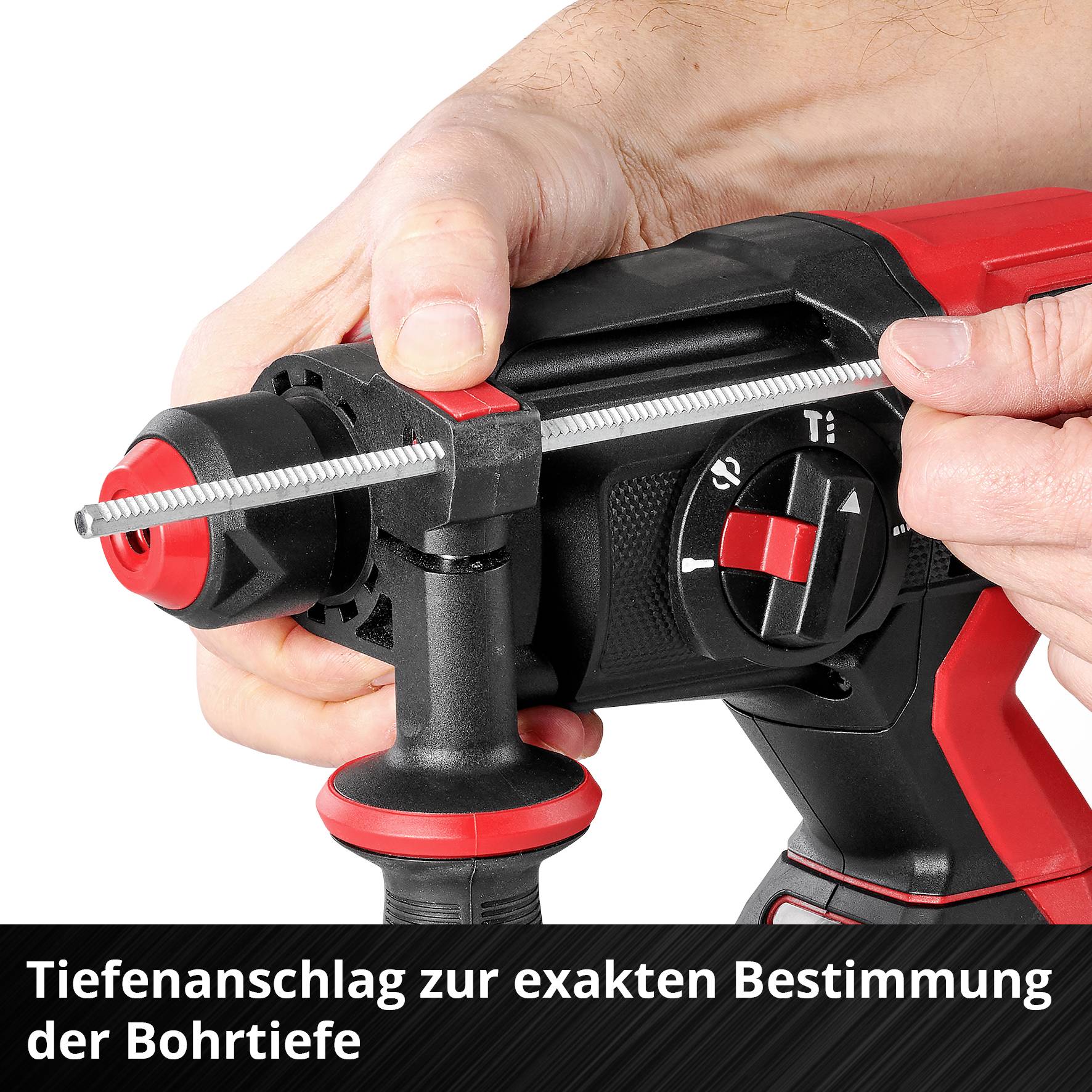 Ein Modell zeigt die Einstellung eines Bohrhammers mit Tiefenanschlag zur genauen Bestimmung der Bohrtiefe.