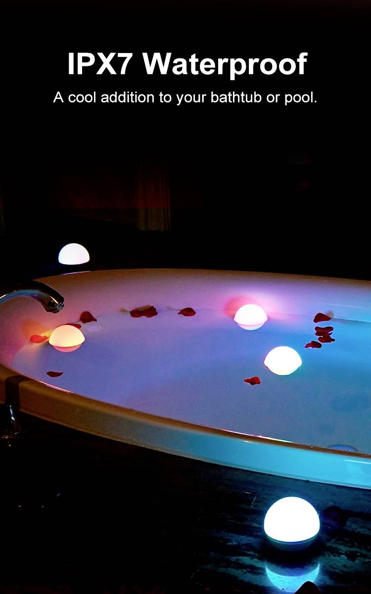 Rundes LED-Licht im Wasser mit 'IPX7 Wasserdicht'-Text. Beleuchtet in verschiedenen Farben. Geeignet für Badewanne oder Pool.