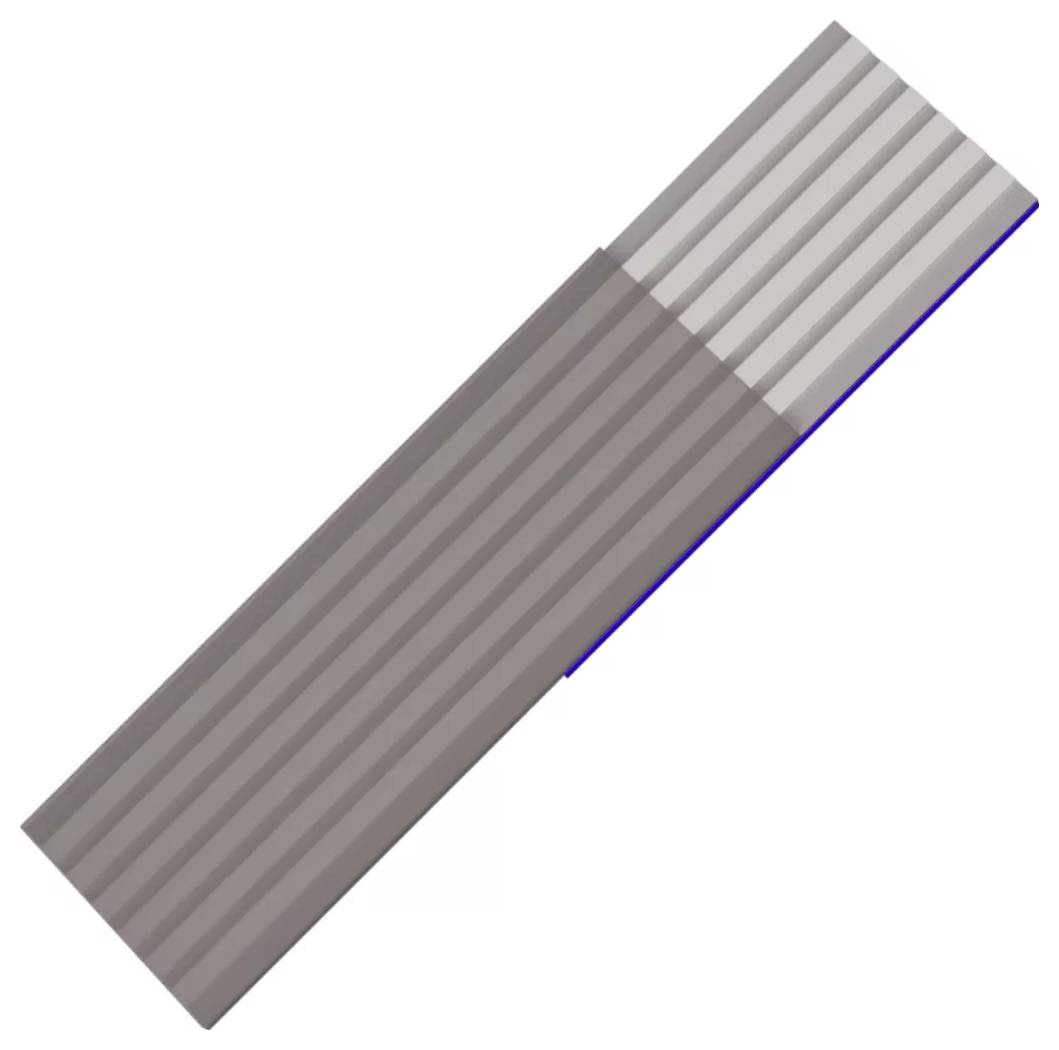 Diagonale Nahaufnahme eines langen grauen gerillten rechteckigen Streifens oder Paneels auf weißem Hintergrund.