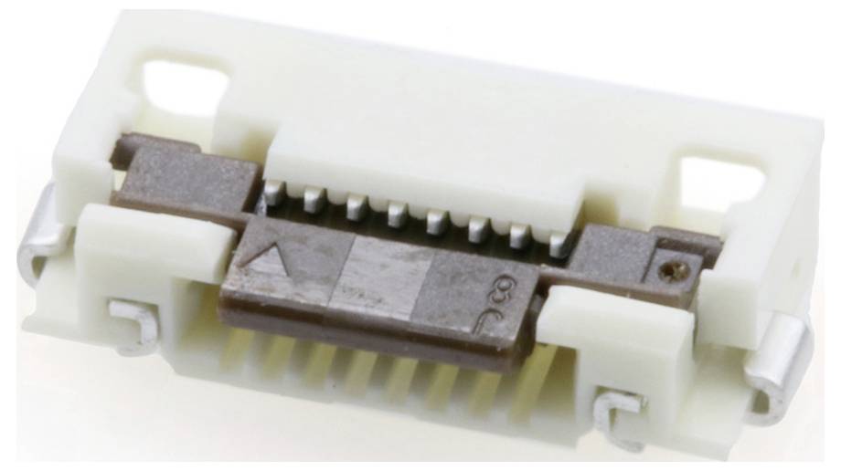 Ein kleiner weiß-brauner Kunststoff-Elektronikverbinder mit Metallstiften, der für Leiterplattenkonnektionen verwendet wird, auf einer neutralen Oberfläche platziert.