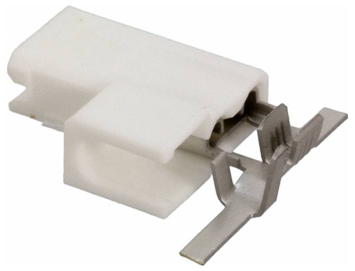 Ein weißer elektrischer Stecker mit einem Metallstift wird vor einem einfachen Hintergrund angezeigt.