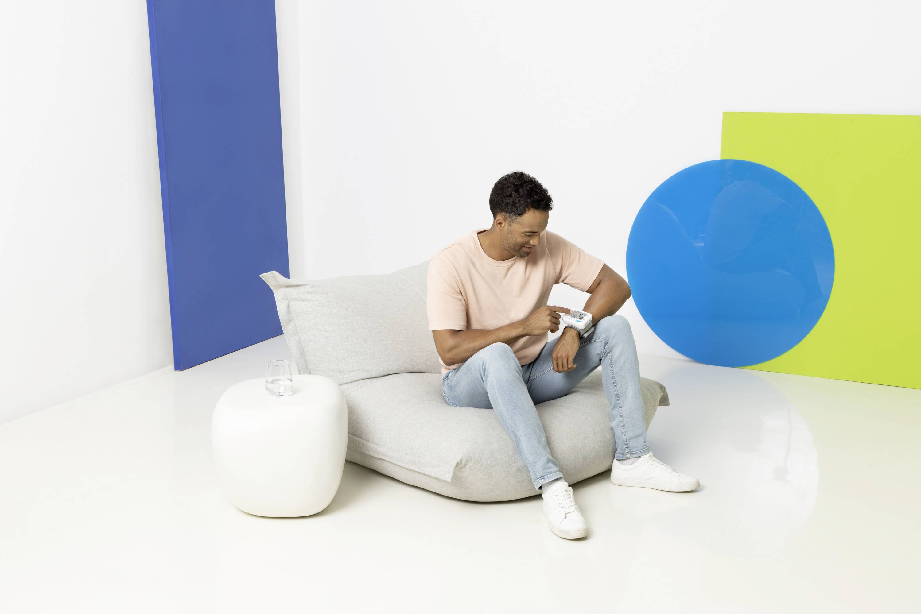 Ecomed BW-83E Handgelenk Blutdruckmessgerät 23717