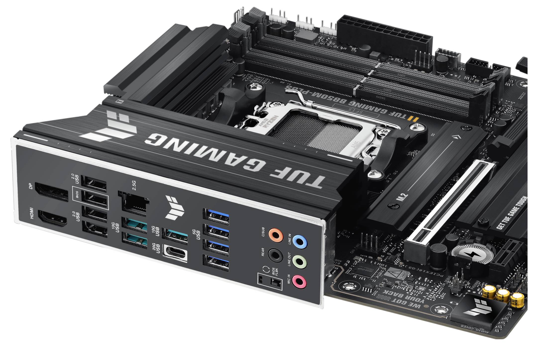 Ein Motherboard mit mehreren USB-Anschlüssen, Audioanschlüssen und einem HDMI-Port. 'TUF GAMING' ist auf die Abdeckung gedruckt.