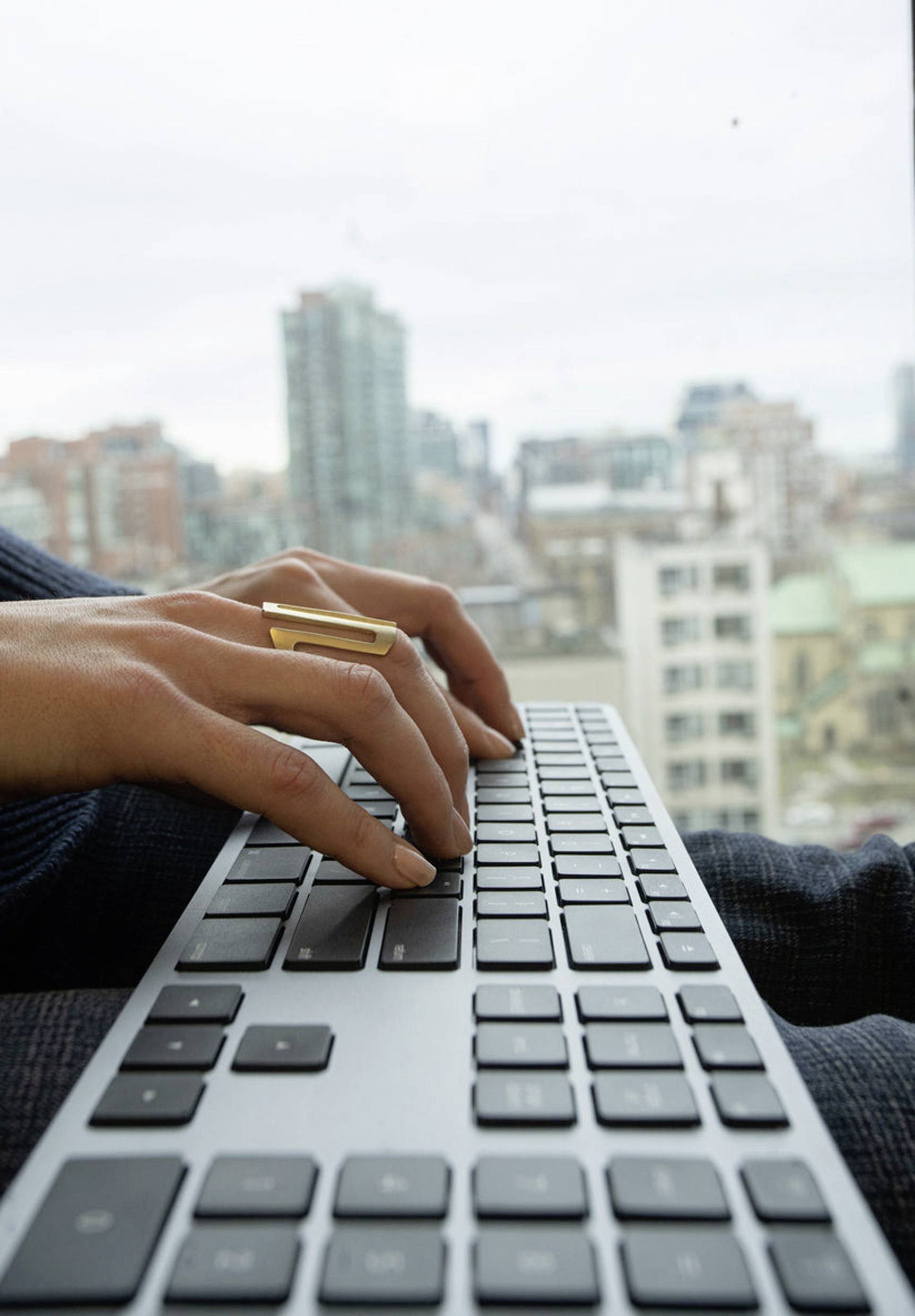 Matias FK418DCB-DE Wireless USB-C® Aluminum Keyboard for Mac Kabellos Tastatur Deutsch, QWERTZ, Mac Space Grau