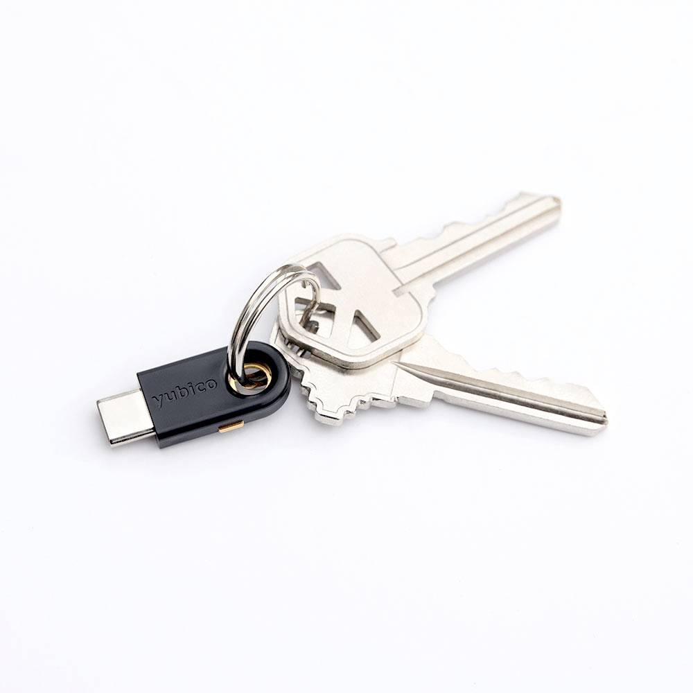 Yubico USB Passwort Manager Stick YubiKey 5C FIPS Schwarz/Gold 5060408464267