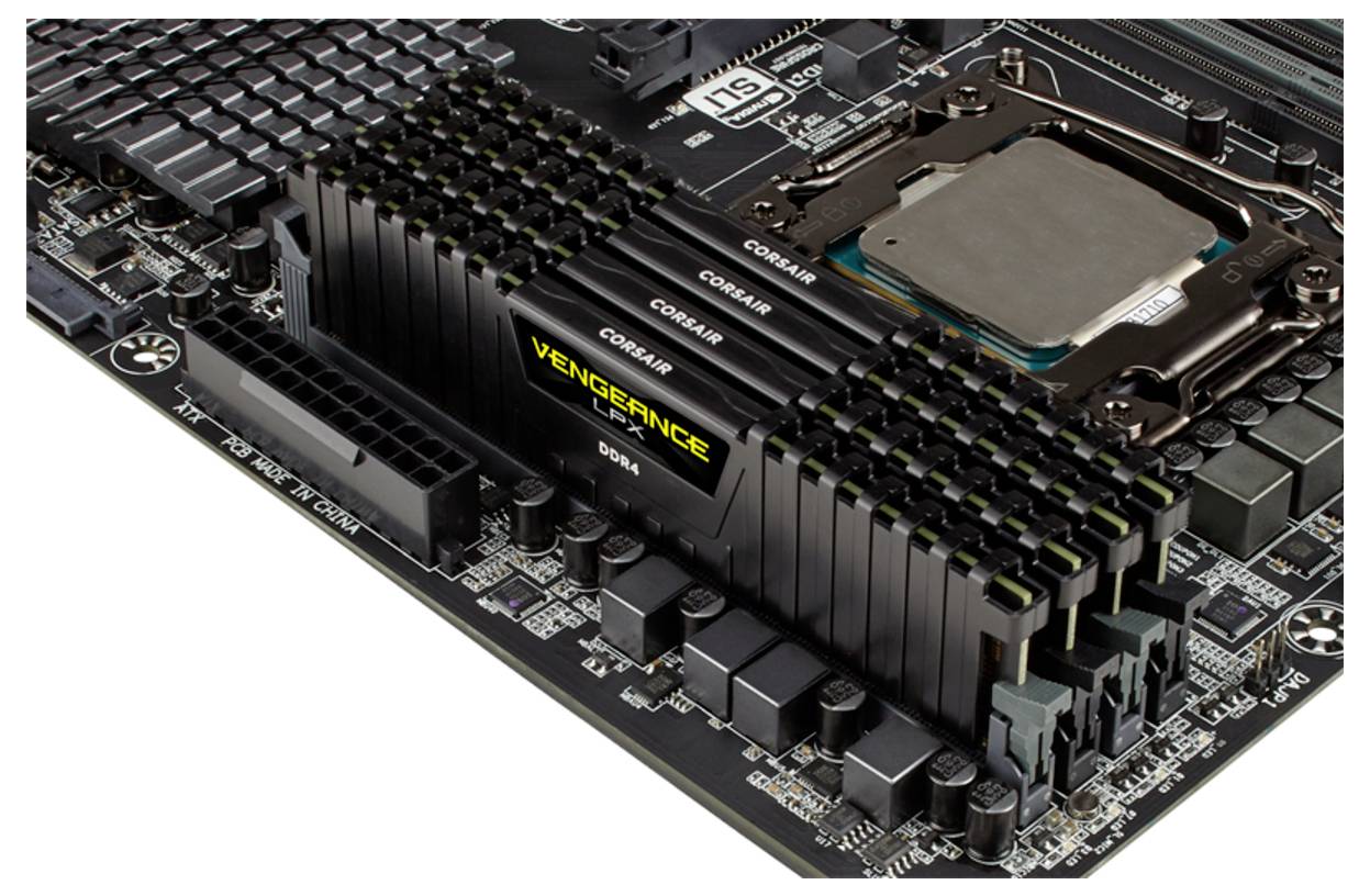 Corsair CMK128GX4M4E3200C16 PC-Arbeitsspeicher Modul DDR4 128GB 4 x 32GB 3200MHz 288pin DIMM CL16 CMK128GX4M4E3200C16