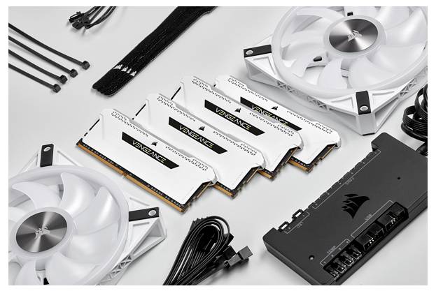 Corsair CMH32GX4M4D3600C18W PC-Arbeitsspeicher Modul DDR4 32GB 4 x 8GB 3600MHz 288pin DIMM CL18 CMH32GX4M4D3600C18W