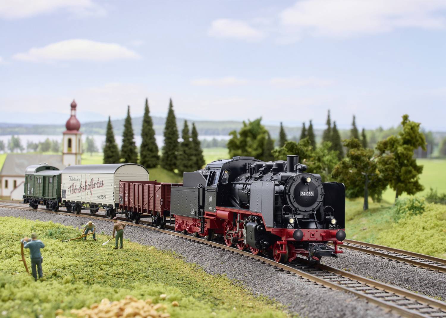 Märklin 29249 H0 Digital-Startpackung Nahgüterzug mit BR 24 der DB