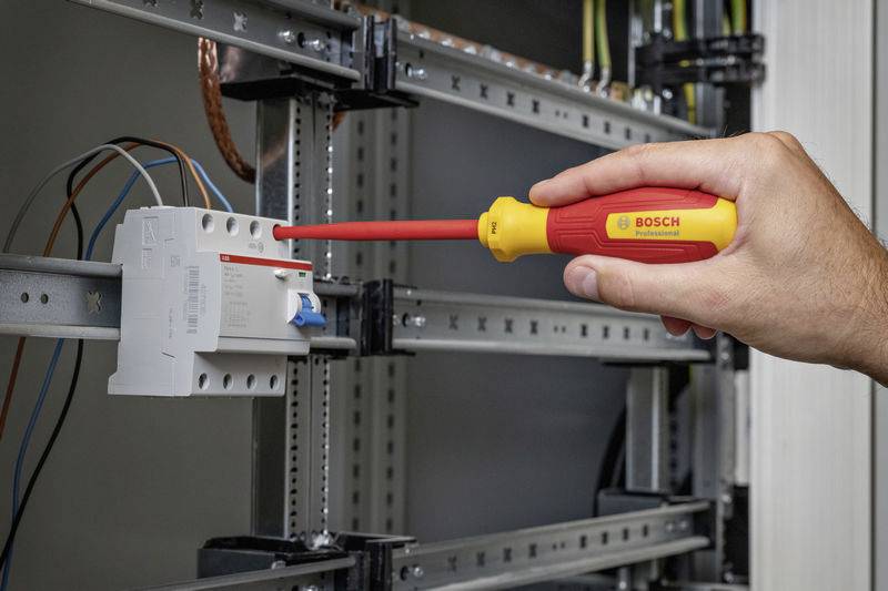 Bosch Professional 1600A02NB8 1600A02NB8 Kreuzschlitz-Schraubendreher