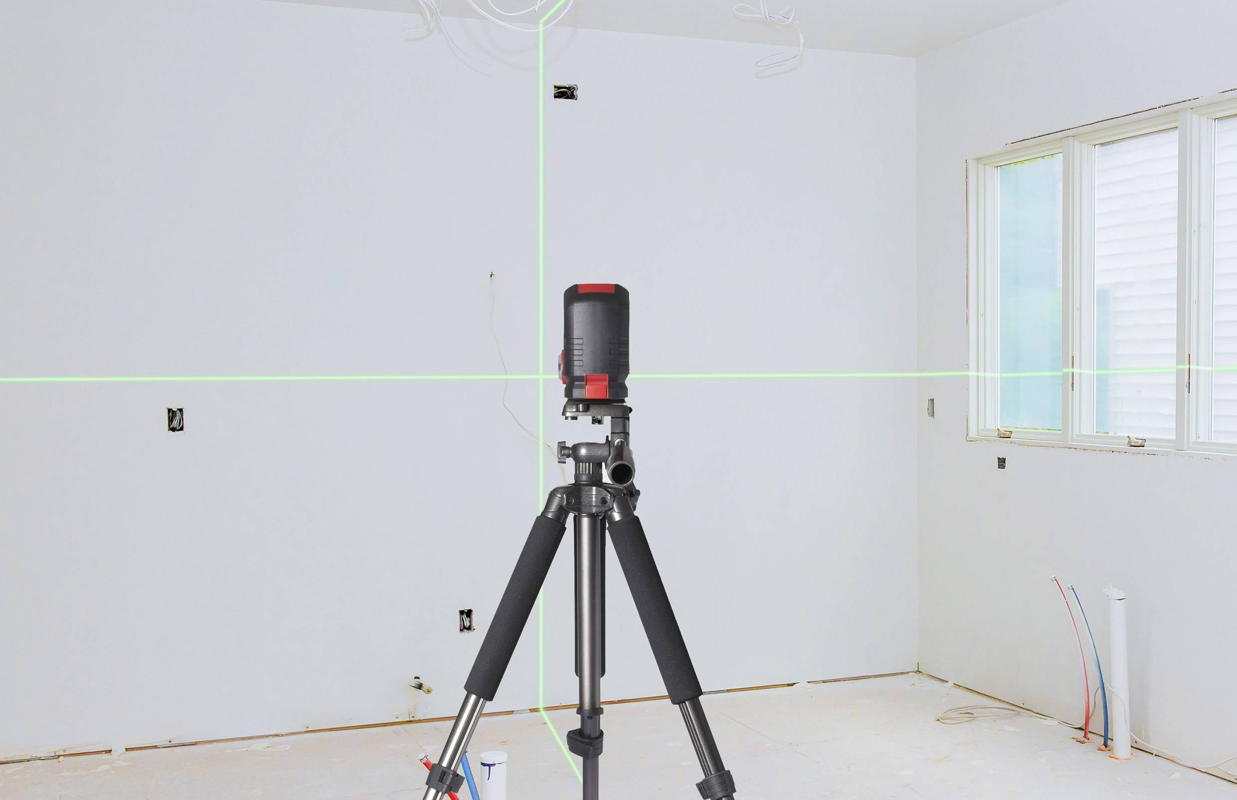 TOOLCRAFT Kreuzlinienlaser grüner Laser, selbstnivellierend Reichweite (max.): 30m