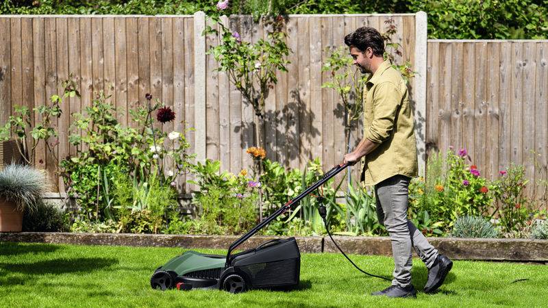 Bosch Home and Garden EasyRotak 32-215 Elektro Rasenmäher 1200W Schnittbreite (max.) 320mm