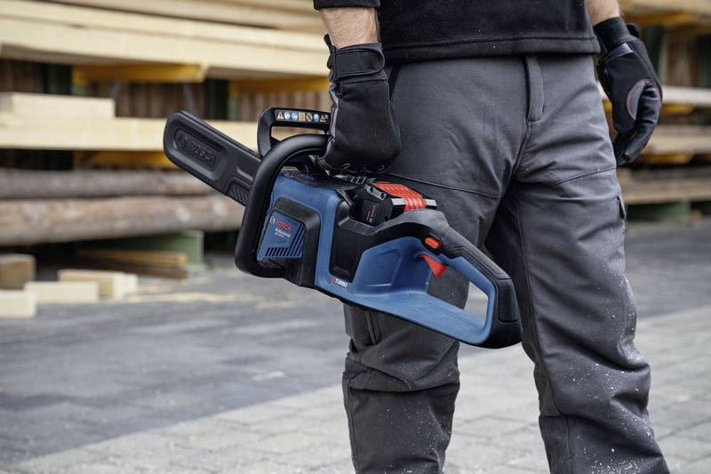 Bosch Professional GKE 18V-40 Akku Akku-Kettensäge Schwertlänge 360mm