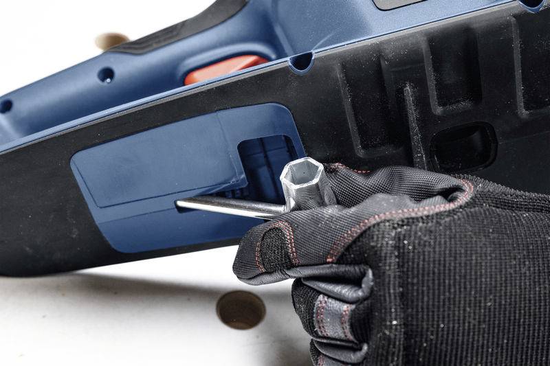 Bosch Professional GKE 18V-40 Akku Akku-Kettensäge Schwertlänge 360mm