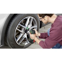 Bosch Home and Garden UniversalImpactDrive 18V-350 0603980304 Akku-Drehschlagschrauber 350 Nm 18V Anzahl mitgelieferte Akkus 0 Bosch Home and Garden UniversalImpactDrive 18V-350 0603980304 Akku-Drehschlagschrauber 350 Nm 18V Anzahl mitgelieferte Akkus 0