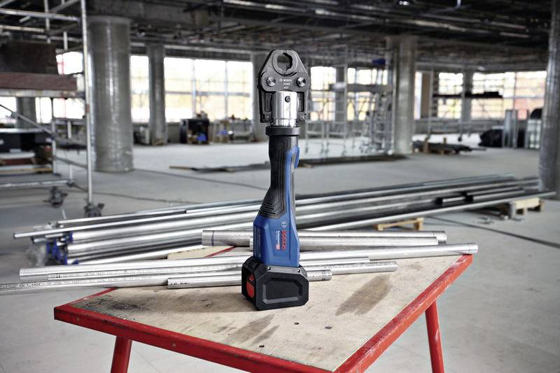 Bosch Professional GPT 18V-32 Hydraulische Akkupresse