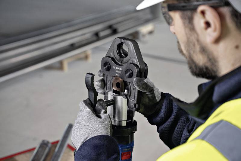 Bosch Professional GPT 18V-32 Hydraulische Akkupresse