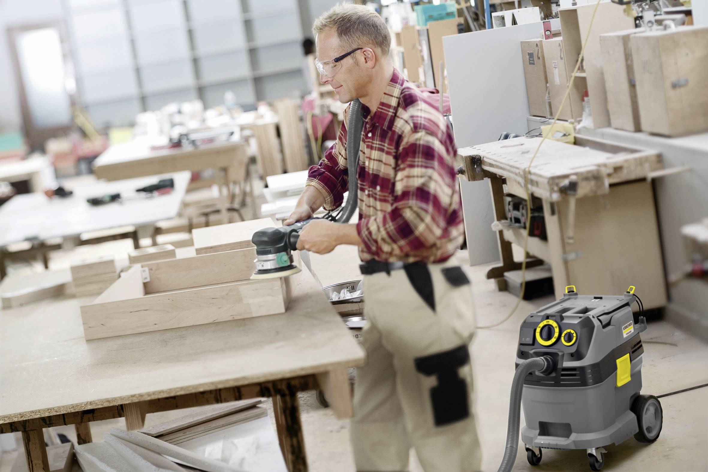 Kärcher Professional NT 30/1 Tact Te L 1.148-211.0 Nass-/Trockensauger 1380W 30l