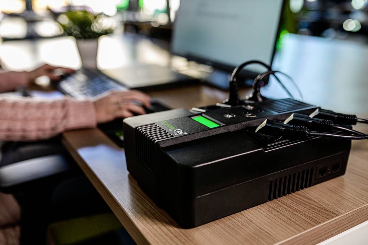 Green Cell UPS USV 600 VA