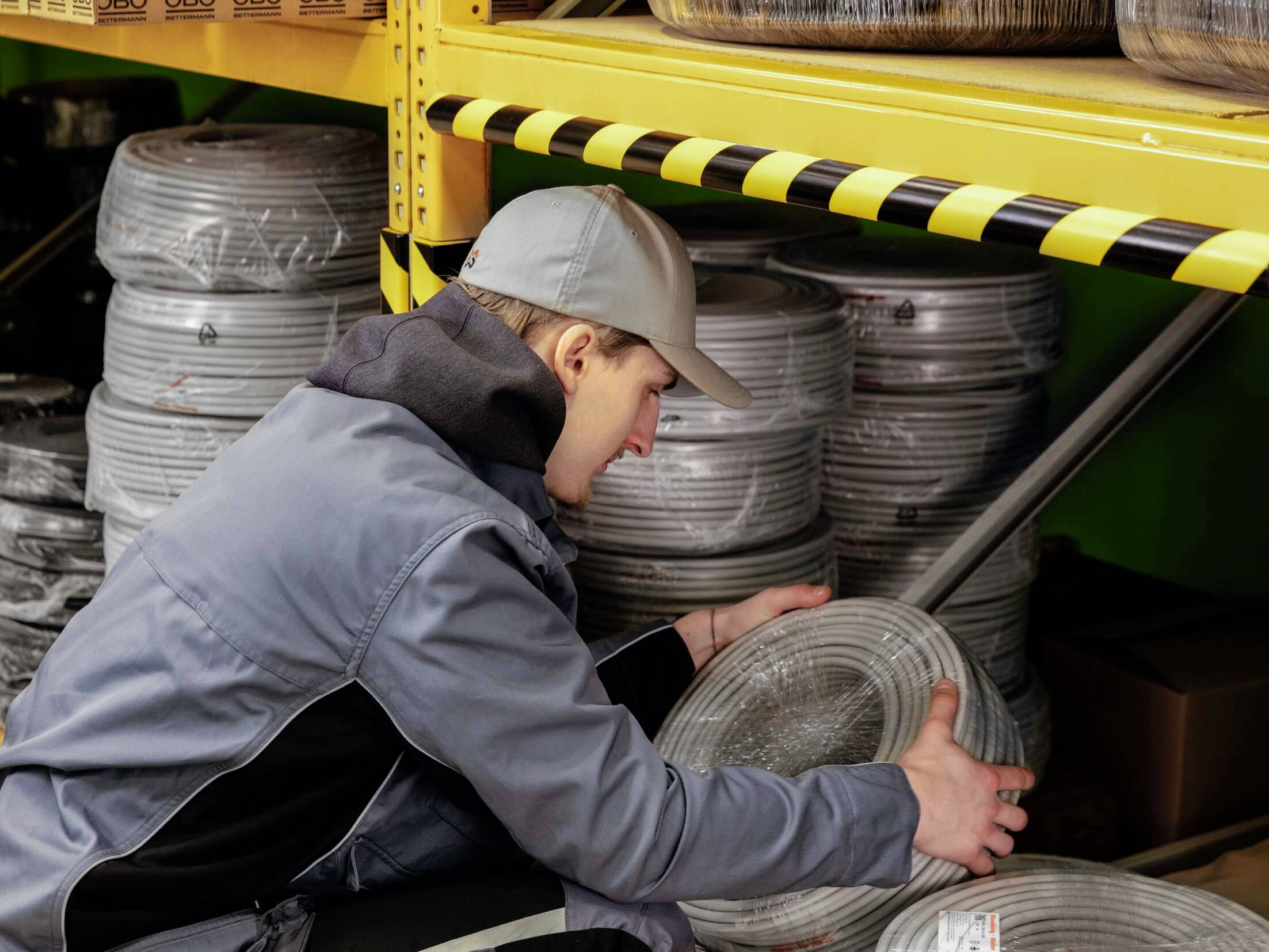 Durable 1100130 Eckschutz Schwarz, Gelb (L x B x H) 1000 x 40 x 30mm