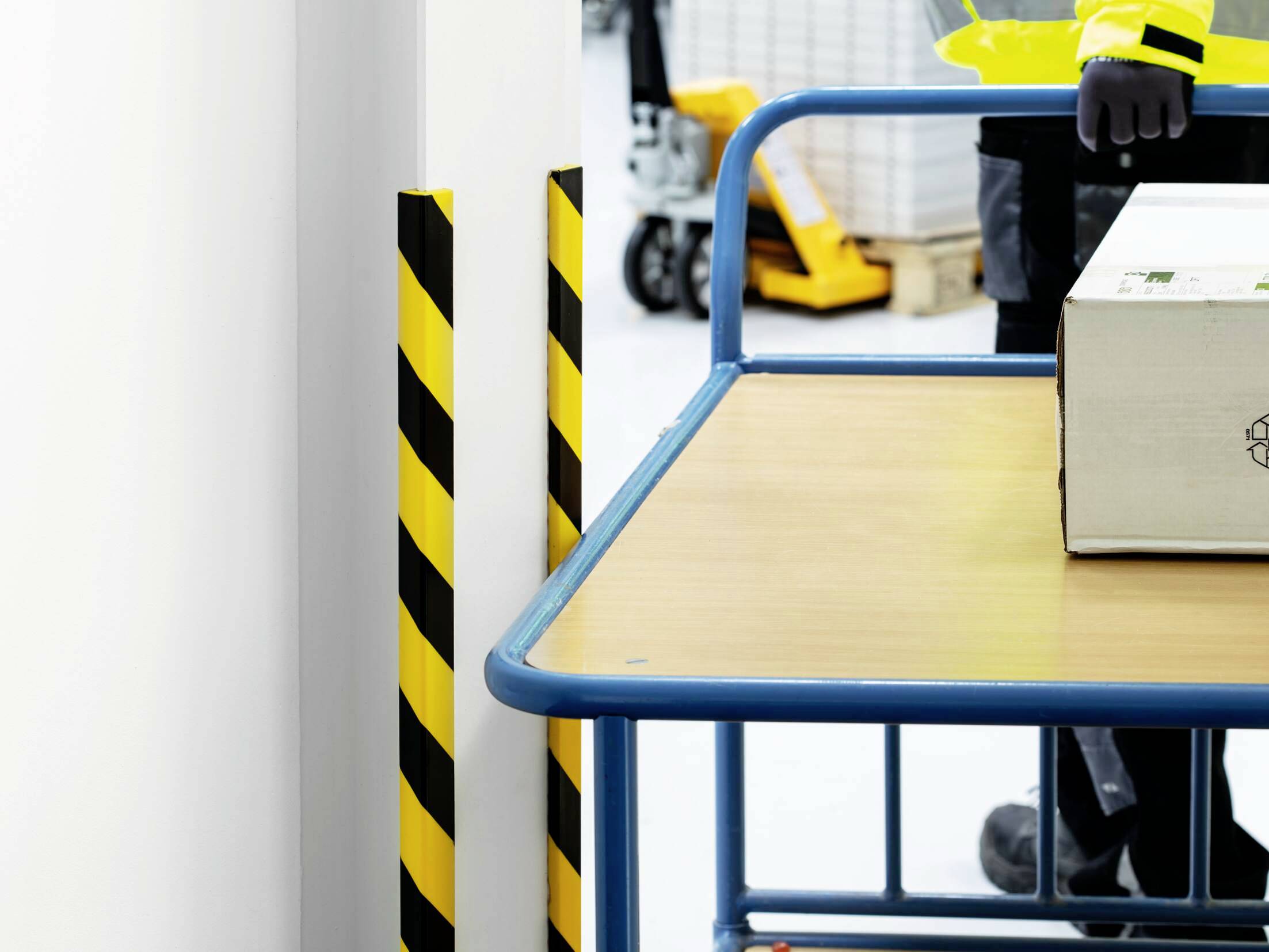 Durable 1127130 Kantenschutz Schwarz, Gelb (L x B x H) 1000 x 25 x 30mm