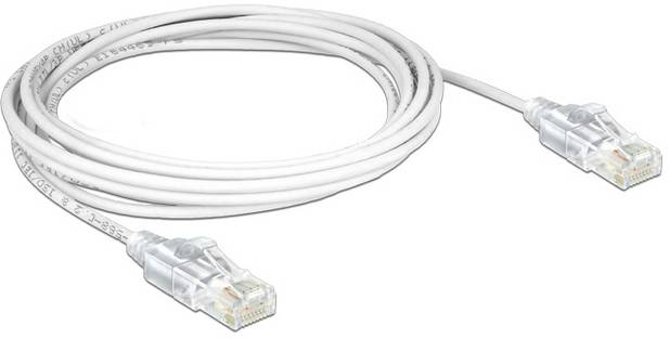 Netzwerkkabel mit zwei RJ45-Steckern, weiß, aufgerollt. Geeignet für Ethernet-Verbindungen in Büro- oder Heimnetzwerken.