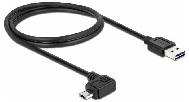 Ein schwarzes USB-Kabel mit einem Standard-USB-Stecker auf der einen Seite und einem Micro-USB-Stecker, der rechtwinklig abgewinkelt ist, auf der anderen Seite.