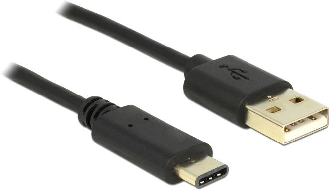 Ein USB-C- und ein USB-A-Kabel nebeneinander liegend. Der USB-C-Stecker ist links, der USB-A-Stecker ist rechts.