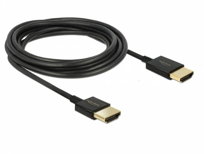 Schwarzes HDMI-Kabel mit zwei goldenen Steckern, aufgerollt und bereit für den Anschluss an ein Gerät zur Übertragung digitaler Signale.