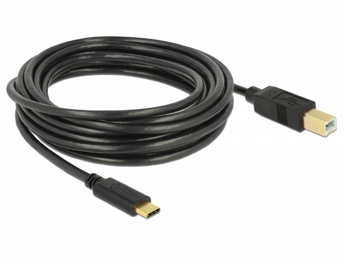 Ein schwarzes USB-Kabel mit einem USB-C-Stecker auf der einen und einem USB-B-Stecker auf der anderen Seite, aufgerollt.