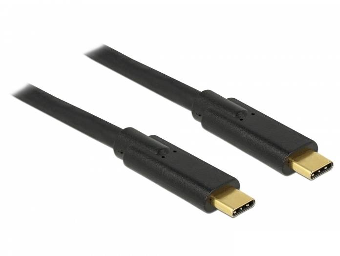Zwei schwarze USB-C-Kabel mit goldfarbenen Steckern, parallel nebeneinander liegend, auf weißem Hintergrund.