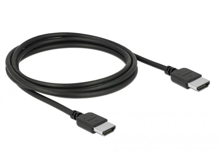 Ein schwarzes HDMI-Kabel mit zwei Steckern, geeignet zum Anschluss von Audio- und Videogeräten.